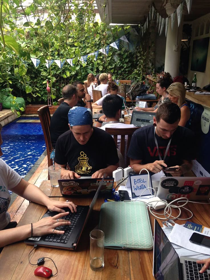 Digital nomad product ecosystem diagram